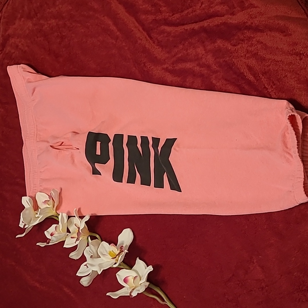 Cropped PINK Victoria's Secret Joggers - Picture 12 of 13